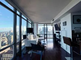 Murano Condos - Bay & College - Fully Equipped Downtown Toronto Condo