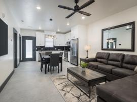 Vizcaya #10 - Moab's Newest Luxury Rental，位于摩押的酒店
