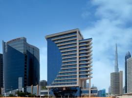 The First Collection Dubai Business Bay，位于迪拜的酒店