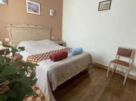 Charmante fermette avec jardin clos près du lac d'Eguzon - FR-1-591-623