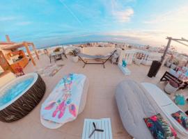 The Rooftop - Amazing apartment - Sea view - Pool - Penthouse -Jacuzzi - Sharm el Sheikh