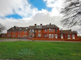 Trivelles Gatwick Hotel & airport Parking，位于克劳利的酒店