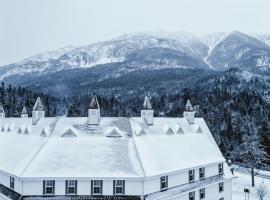 Gîte du Mont-Albert - Sepaq，位于圣安娜德蒙的酒店