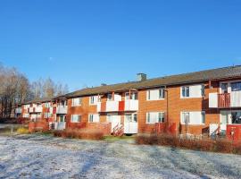 2 Bedroom Nice Apartment In Hyltebruk，位于Hyltebruk的酒店