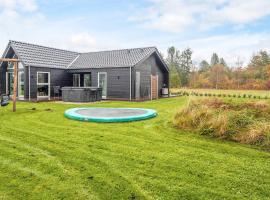 12 person holiday home in Ansager-By Traum，位于安斯艾厄的酒店