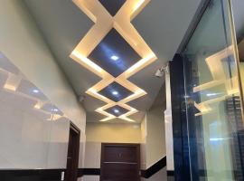 Galaxy beach residency，位于Velankanni的酒店