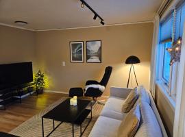 1 bedroom apt with parking，位于Kvaløya的酒店