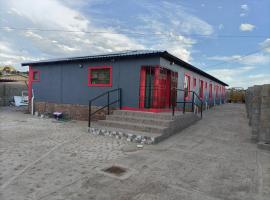 Monarca inn - Affordable Accomodation in makwane molapo location Qwaqwa，位于Phuthaditjhaba的酒店
