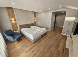 Family Hotel Delta，位于奥格尼亚诺沃的酒店