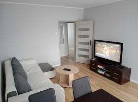 Duży apartament z widokiem na góry - 3 pokoje，位于别拉瓦的酒店