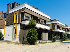 Detached Villa In A Seafront Boutıque Complex In Dikili，位于迪基利的酒店