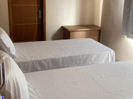 Hotel Primavera Palace，位于萨利纳斯的酒店