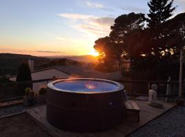 Casa de la Luna Begur，位于巴古尔的酒店