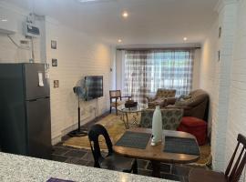 Ahava Accommodation，位于斯科特堡的酒店