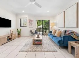 Oceanbreeze Apartment in Cairns North