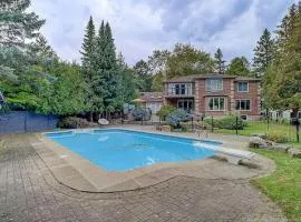 Luxury Lake View Bungalow