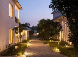 The White Oak Corbett Spa & Resort，位于兰纳加的酒店