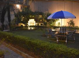 Ali contry club & resort，位于Mingora的酒店