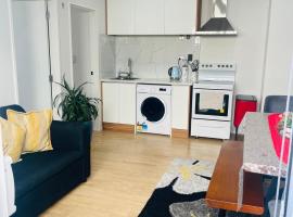 Flat bush holiday apartment，位于奥克兰的酒店