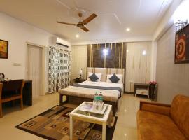 Hotel Opera Delhi International Airport，位于新德里德里英迪拉•甘地国际机场 - DEL附近的酒店