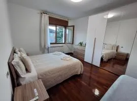 Laura's apartment