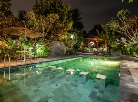1-Bedroom Nawang Wulan Sleman Country Inn Yogyakarta Near Merapi Mountain，位于Pakem的酒店