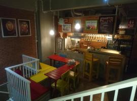 Shelter Hostel Malang，位于玛琅的青旅