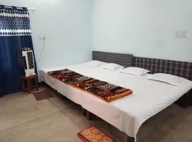 Awadh Nikunj Homestay