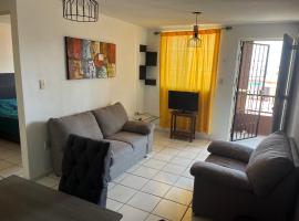 Departamento Entero en el Sur Facturamod，位于Santa Gertrudis的酒店
