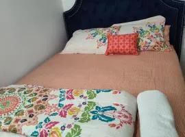 Comfy Private Queen rm A