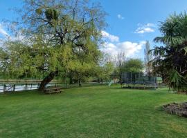 Agréable dépendance pour un séjour paisible à la campagne，位于Cerizay的酒店