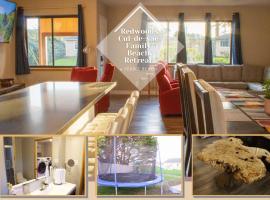 Private Home - Playground, Jumping Mat, BBQ, Darts, Firepit, Gazebo, 4 Smart TVs, White Cotton Bedding, - The Redwood Cul-De Sac Beach Retreat