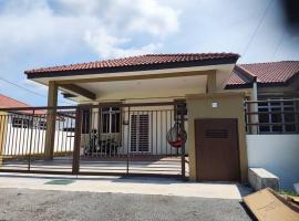 Alieda Homestay 1 Near KLIA forMuslim，位于雪邦的酒店