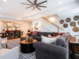 Watch Hill Manor Bourbon Commons