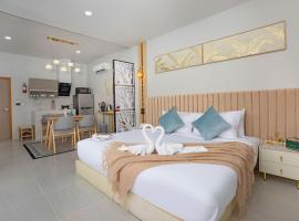 Best Time Pool Suites，位于查龙的酒店
