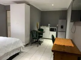 Room in BB - Beach view, en-suite bedroom2
