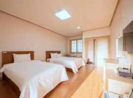 Jeju Amor House Oceanview Oreum