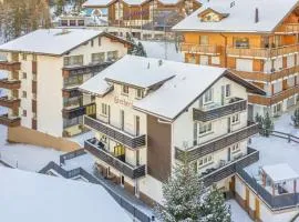 Chalet Lärchenheim, central SaasFee close to AlpinExpress