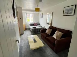 Badger Haven, Apartment 1