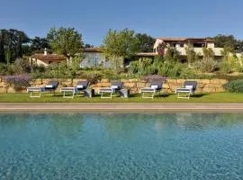 New Stylish Villa with Swimming Pool in Capalbio