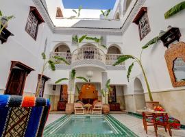 Riad Les Etoiles Berberes & SPA，位于马拉喀什的酒店