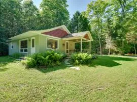 Cherry Cottage - Walk to Peninsula State Park!