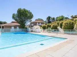 Appartement moderne avec vue à Carnoux-en-Provence 26 m², piscine