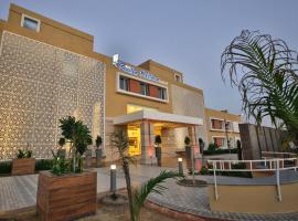 Club Mahindra Dwarka，位于德瓦尔卡的酒店