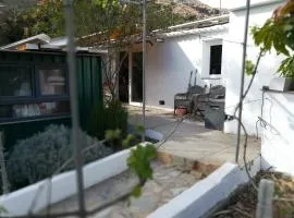 Bett 3 im Männer-4-Bettzimmer NUR Männer ONLY men SOLO hombres