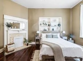 Historic Suite Unit 1 Downtown Macon