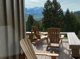 Sun West Lodge，位于Grahams Place的酒店