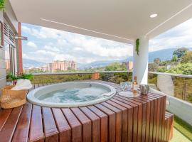 Escapada de Lujo, Apartamento con Jacuzzi Privado y Vista Panorámica a la Ciudad，位于恩维加多的酒店