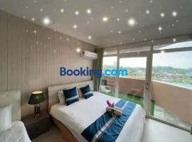 Riverbank suites waterfront