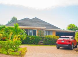 Cozy Home in Richmond Estate，位于Llandovery的酒店